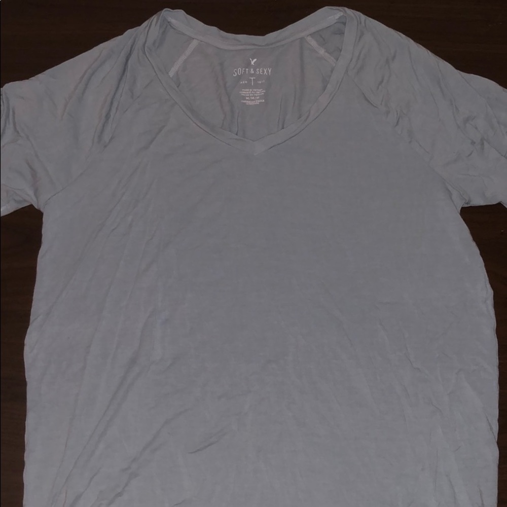 American Eagle Soft & Sexy V-neck